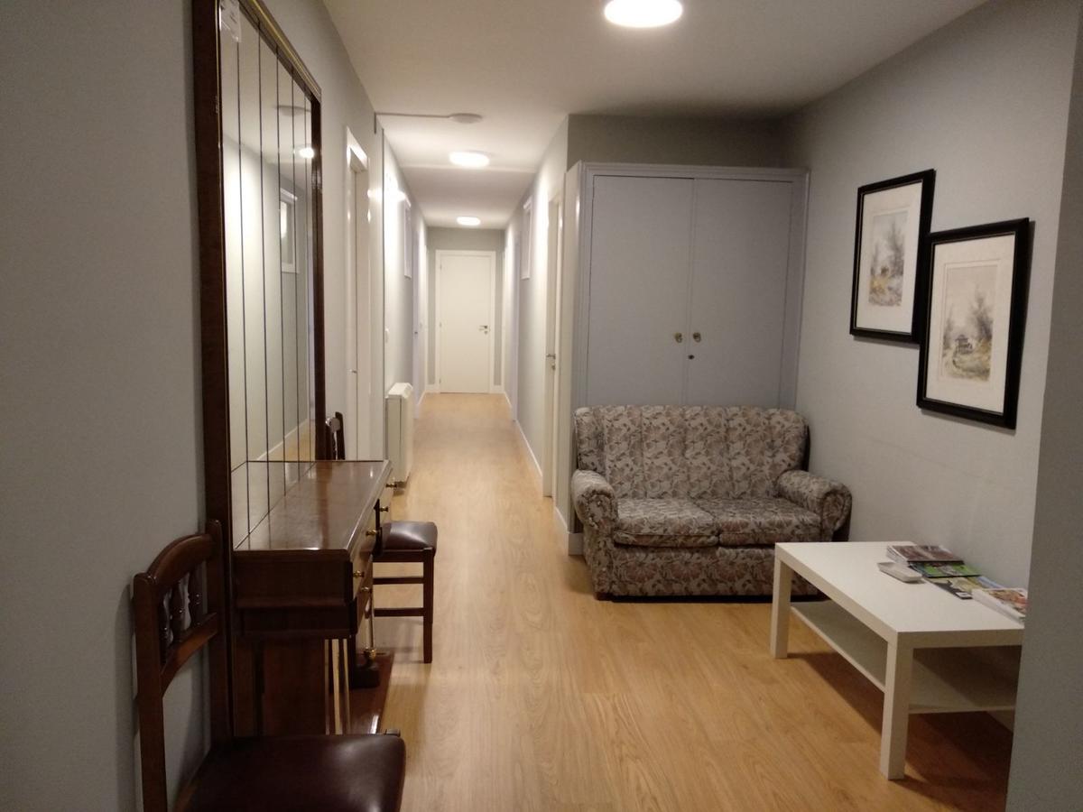 Hostal Buenavista サン・シプリアン エクステリア 写真